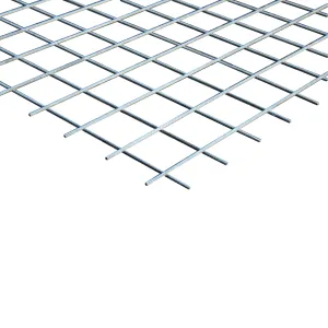 BOUWSTAALMAT 150 X 150 X 6 MM  LANG 300 CM X BREED 200 CM GEPUNTLAST ONBEHANDELD IJZER